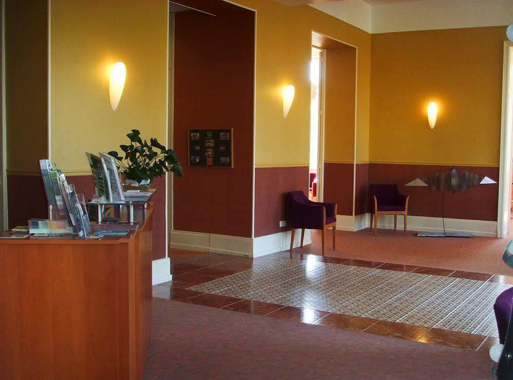 Garden & City Luxeuil Ex Le Metropole Et Les Thermes Εξωτερικό φωτογραφία