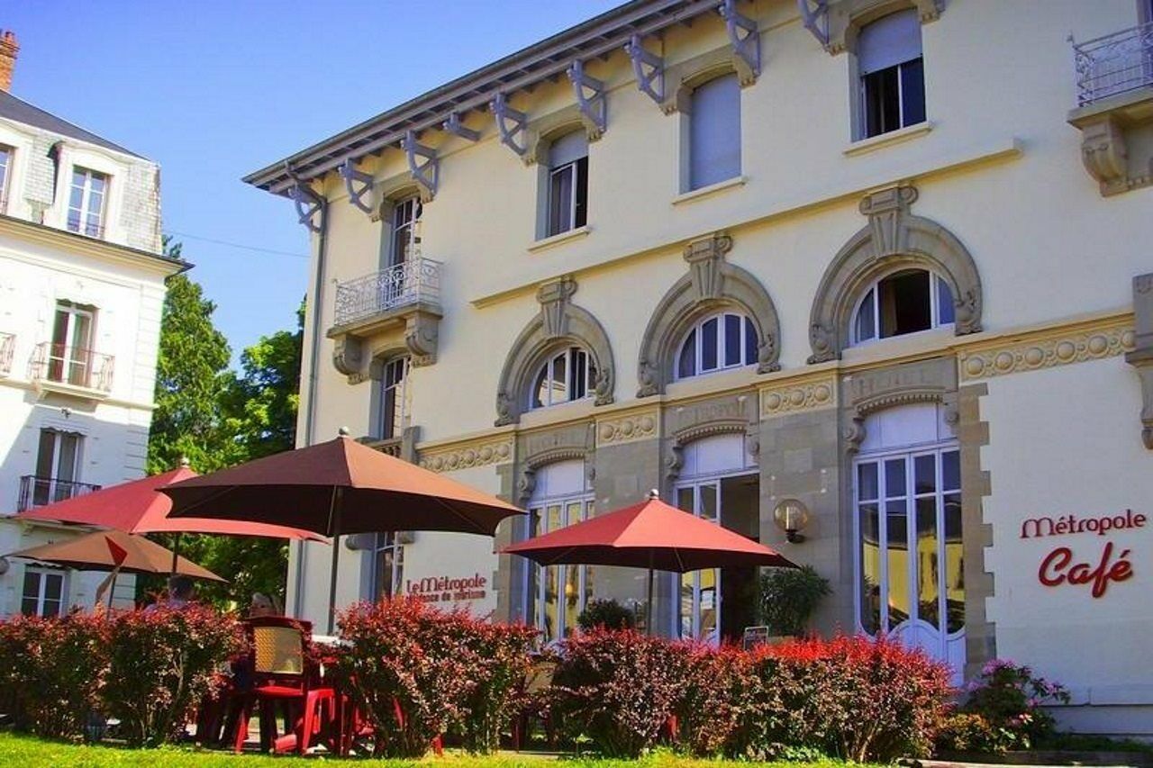 Garden & City Luxeuil Ex Le Metropole Et Les Thermes Εξωτερικό φωτογραφία