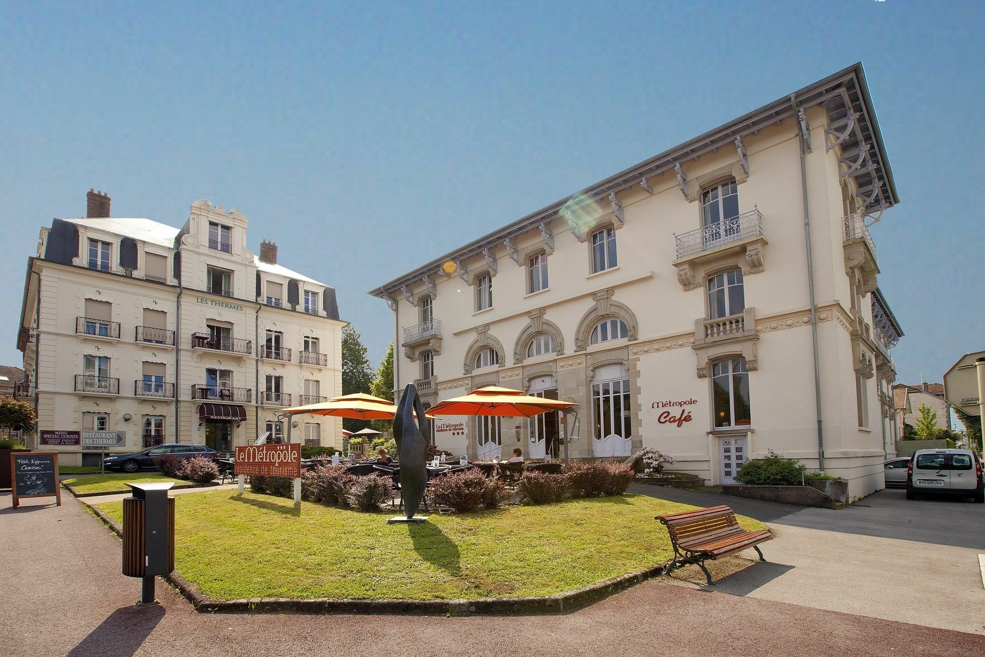 Garden & City Luxeuil Ex Le Metropole Et Les Thermes Εξωτερικό φωτογραφία