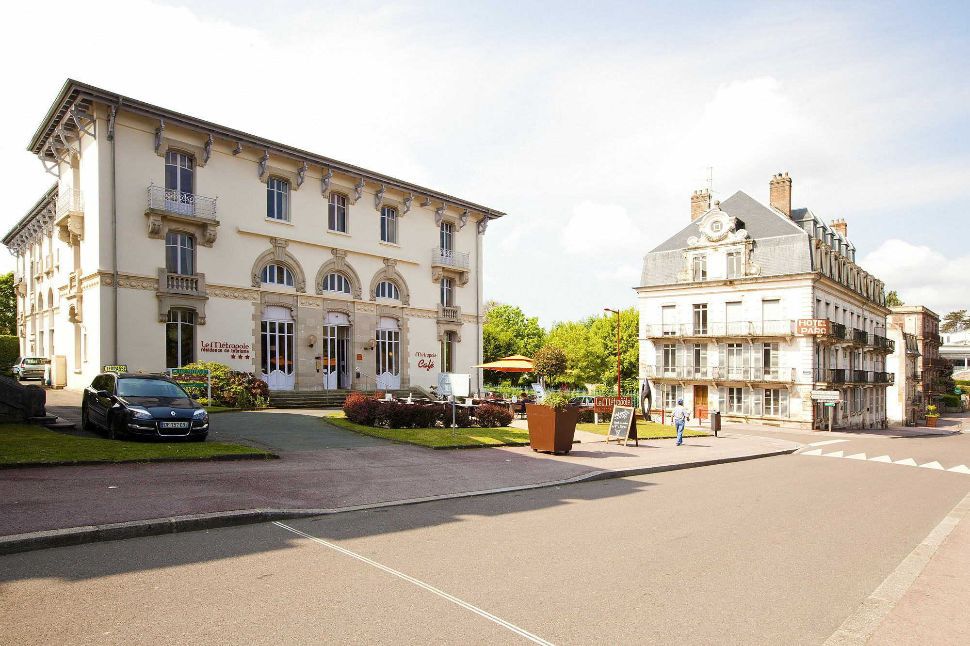 Garden & City Luxeuil Ex Le Metropole Et Les Thermes Εξωτερικό φωτογραφία